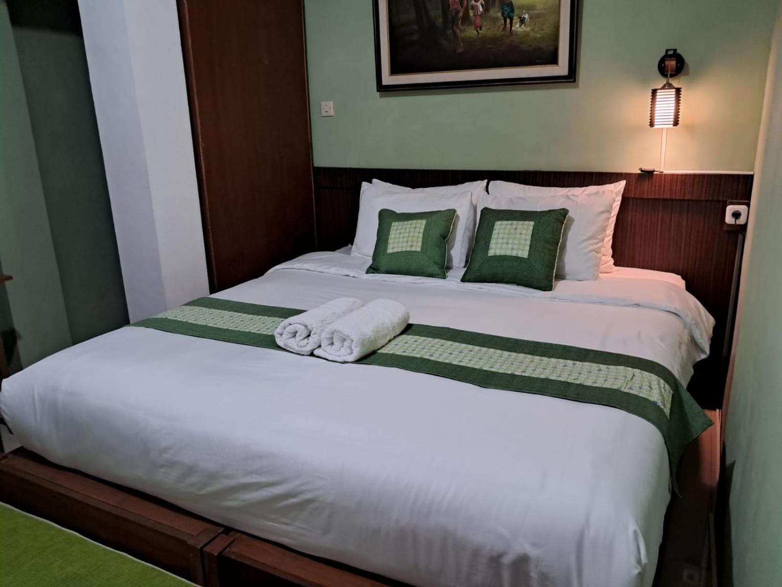 Griya Jene Homestay Syariah Ngabean الغرفة الصورة